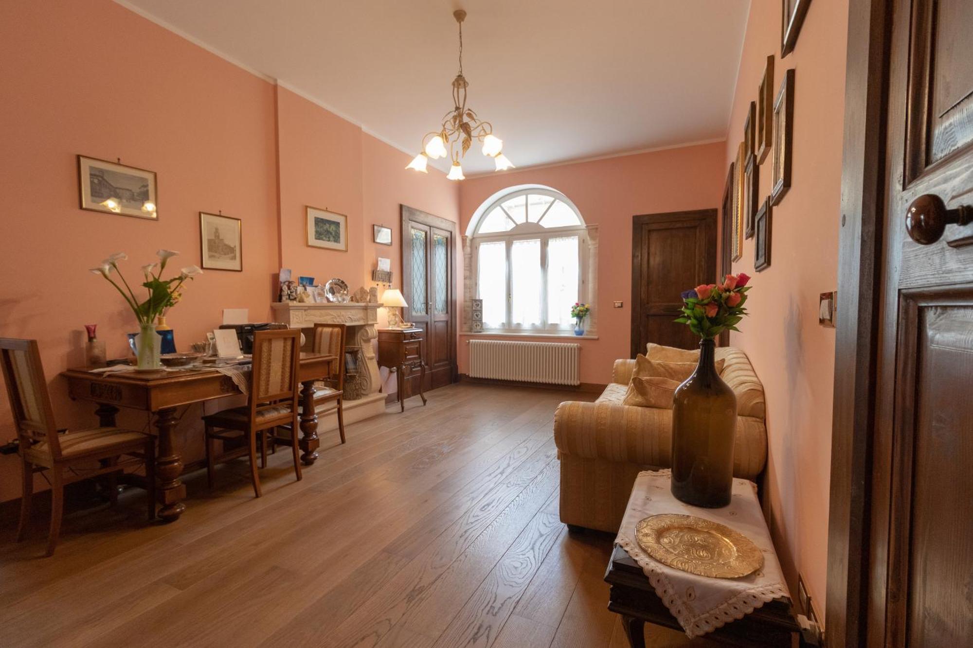 Al Belvedere Apartment Atri Bagian luar foto